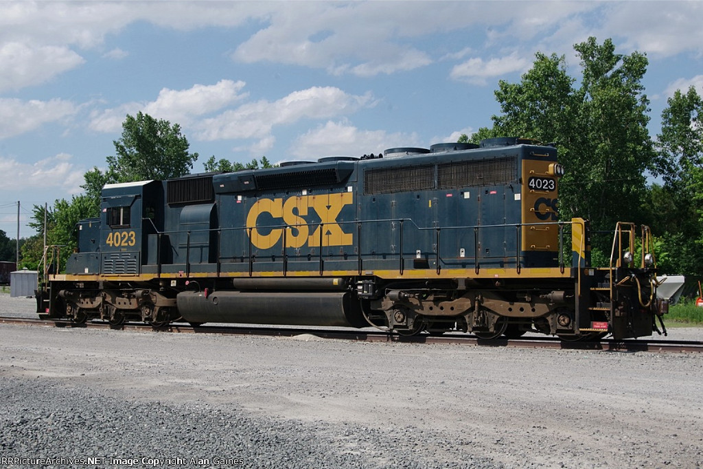 CSX 4023